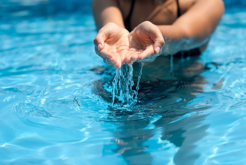 swimming-pool-cleaning-tips