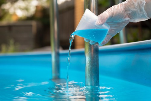 What Causes a High Swimming Pool pH Level?